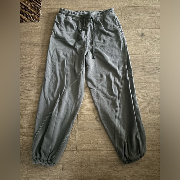 XL  Baggy Gray Sweatpants - Picture 1 of 2
